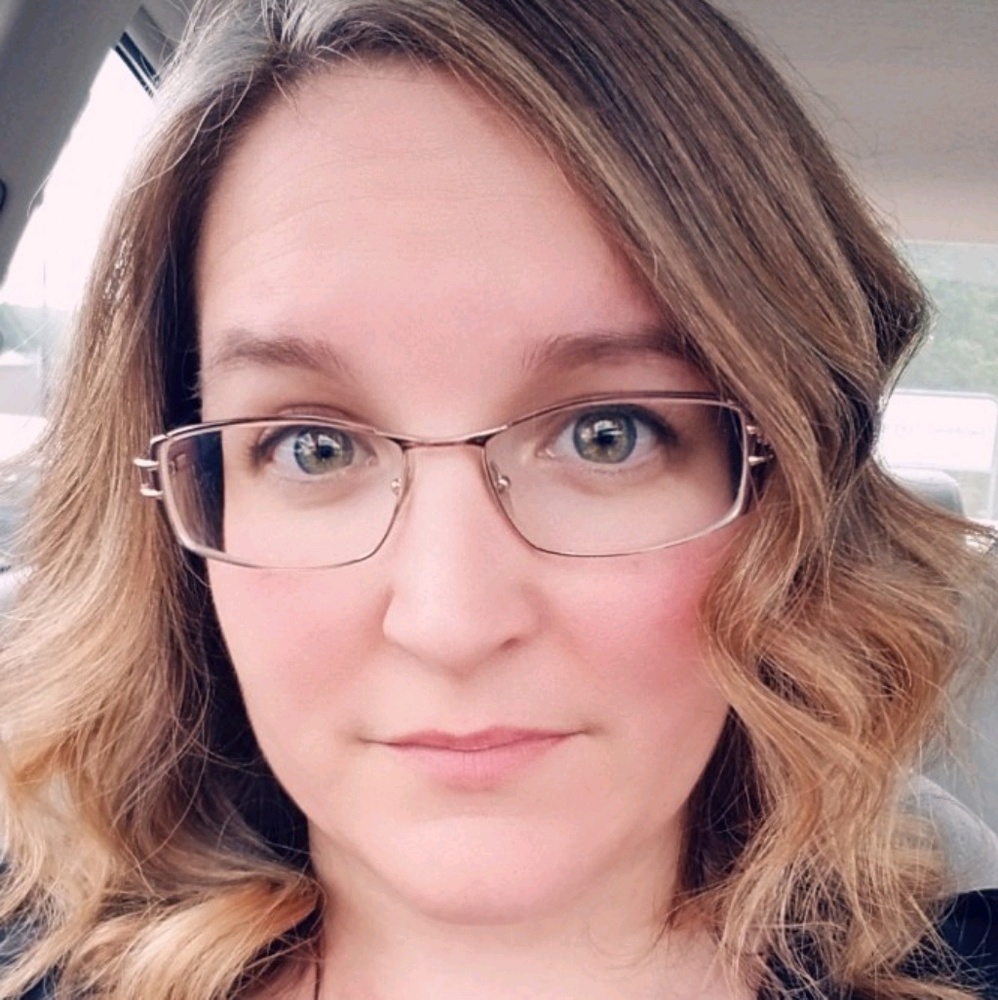 Meet your Posher, Jen